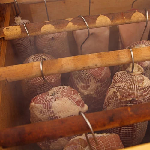 Drvna sječka za dimljenje/roštiljanje 70% joha + 30% bukva, 450 g, kl. 8 - 12
