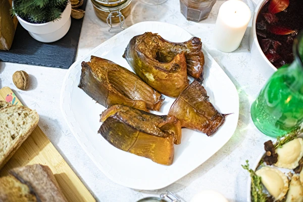 Badnjački šaran, dimljeni