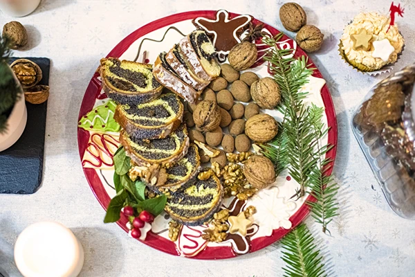 Božićna makovnjača koja uvijek uspije!