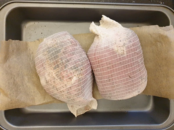 Domaća pečena šunka