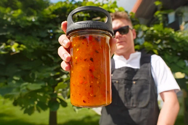 Pikantny dżem brzoskwiniowy z chili i nutą rumu