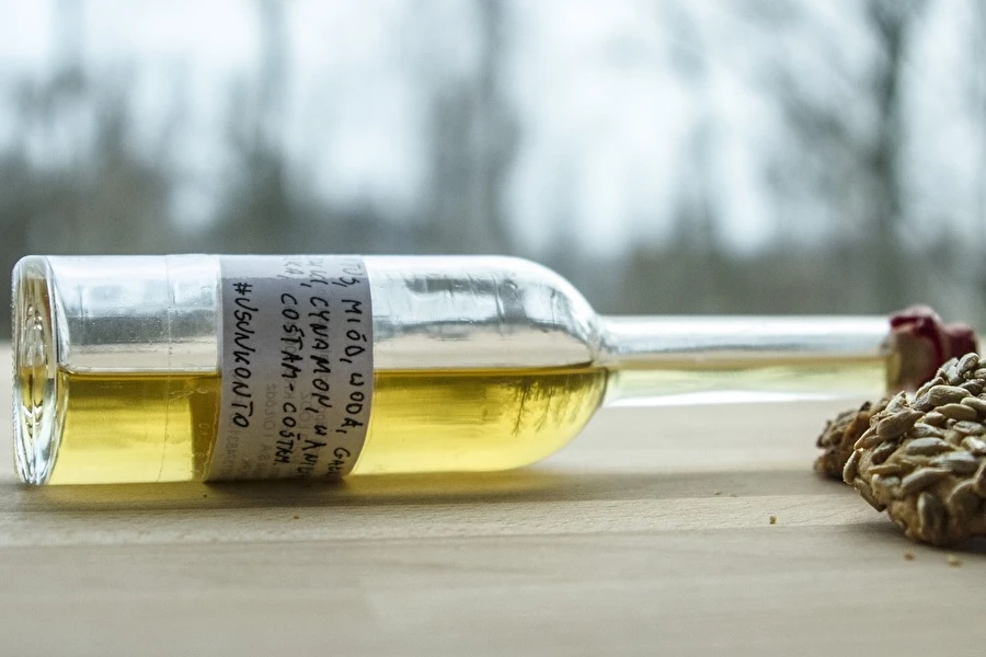 Browin Przepiśnik - Liker od medenjaka