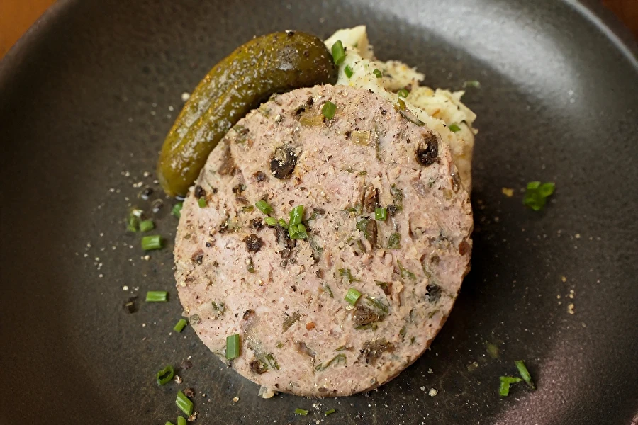 Browin Przepiśnik - Lunchbox sa svinjskim narezkom