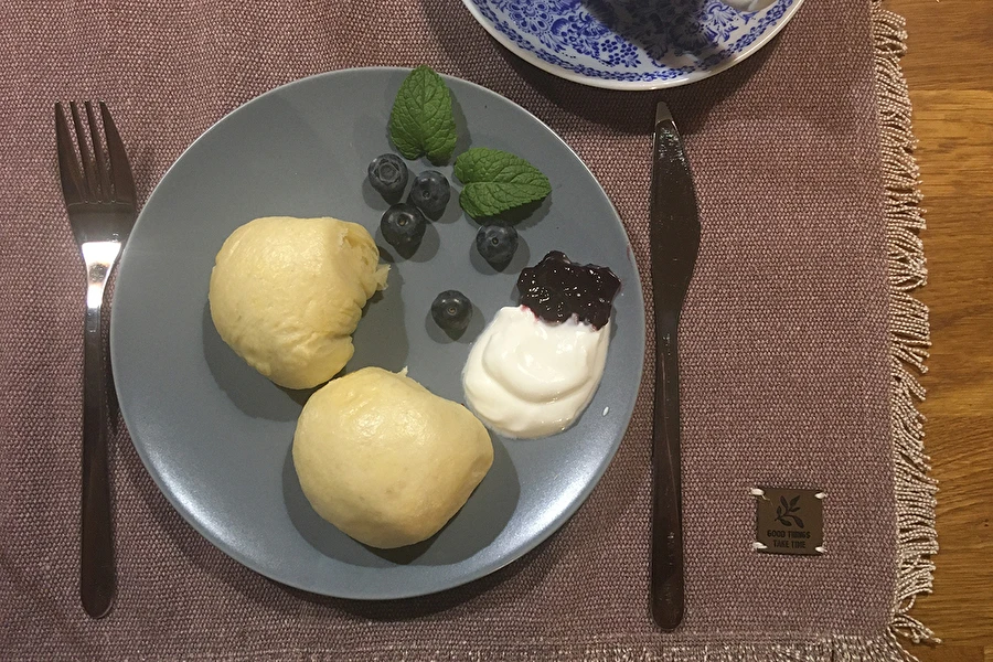 Browin Przepiśnik - Parene knedle s američkim borovnicama